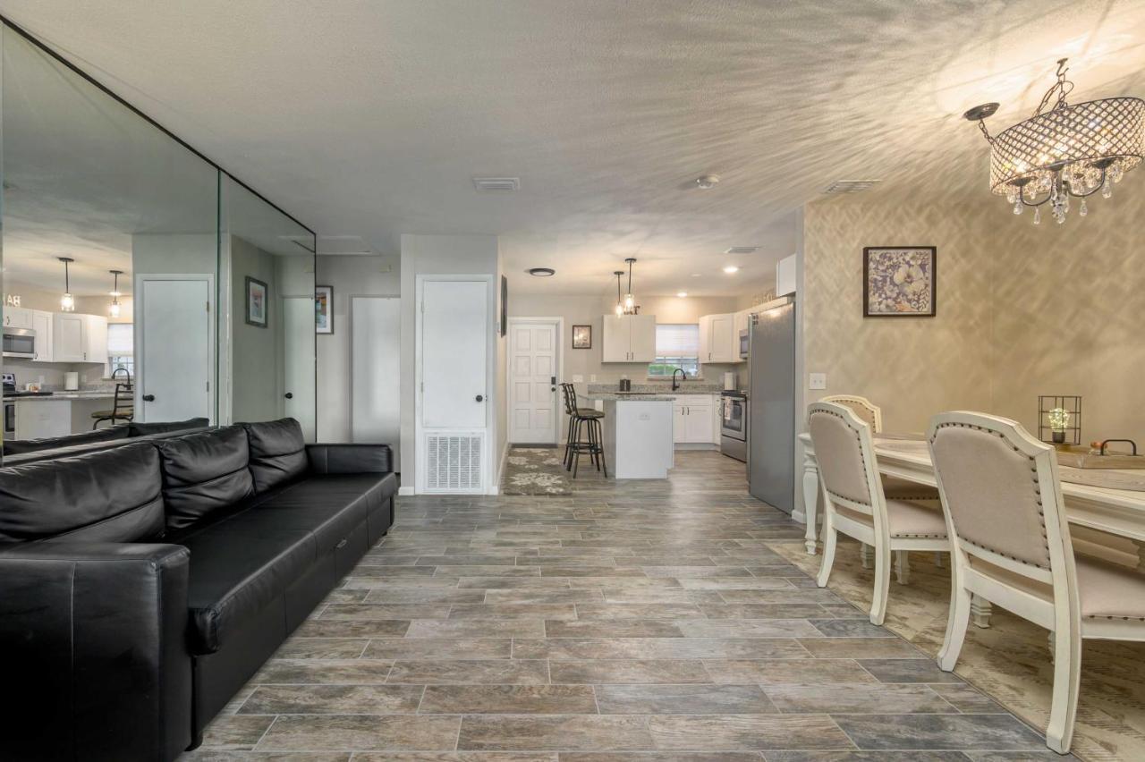 Lakefront Home With Screened Porch And Grill وينتر هافن المظهر الخارجي الصورة